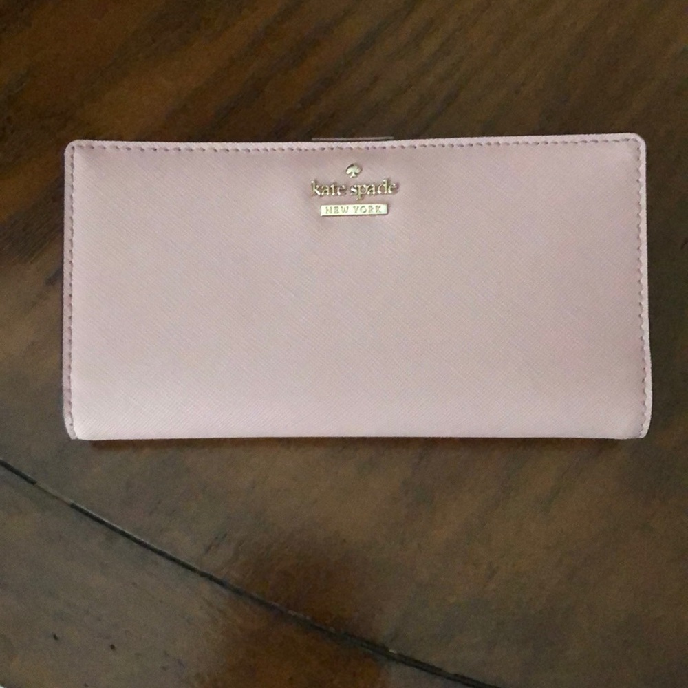 Kate Spade Soft Pink Women’s Wallet